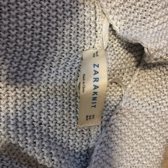 Zara Knit Shrug - Picture 3 of 3